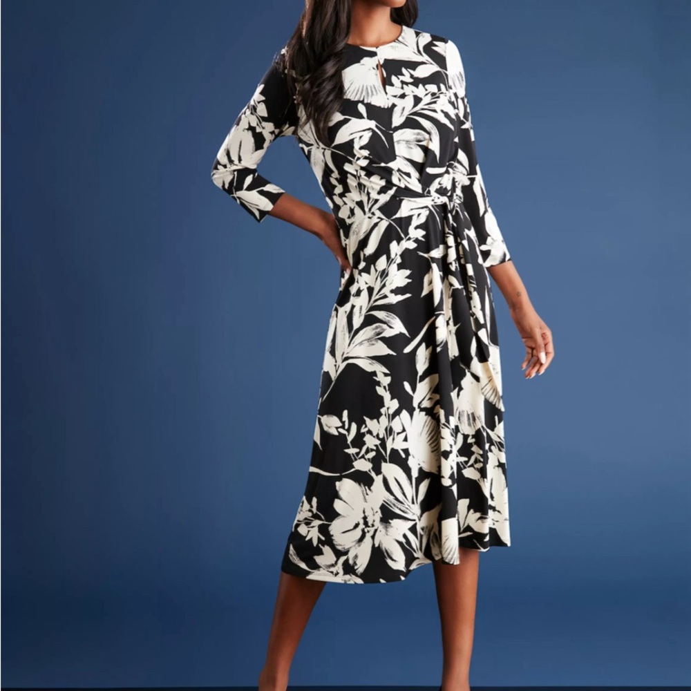 London Times Floral Keyhole Neck Fit & Flare Dress 14